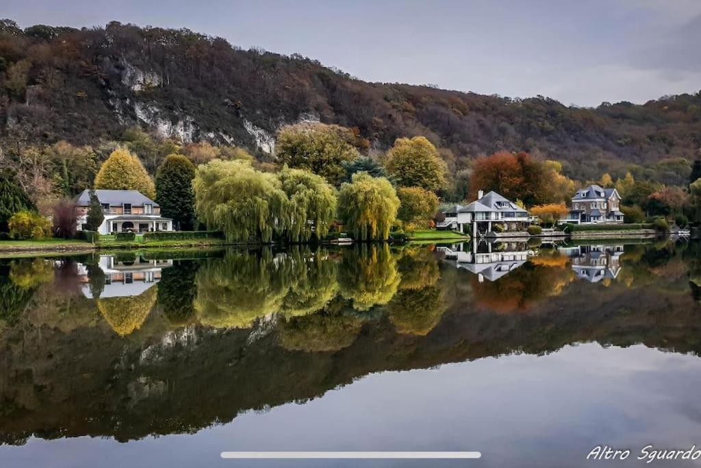 Gite De Charme Bord De Meuse Namur Bagian luar foto