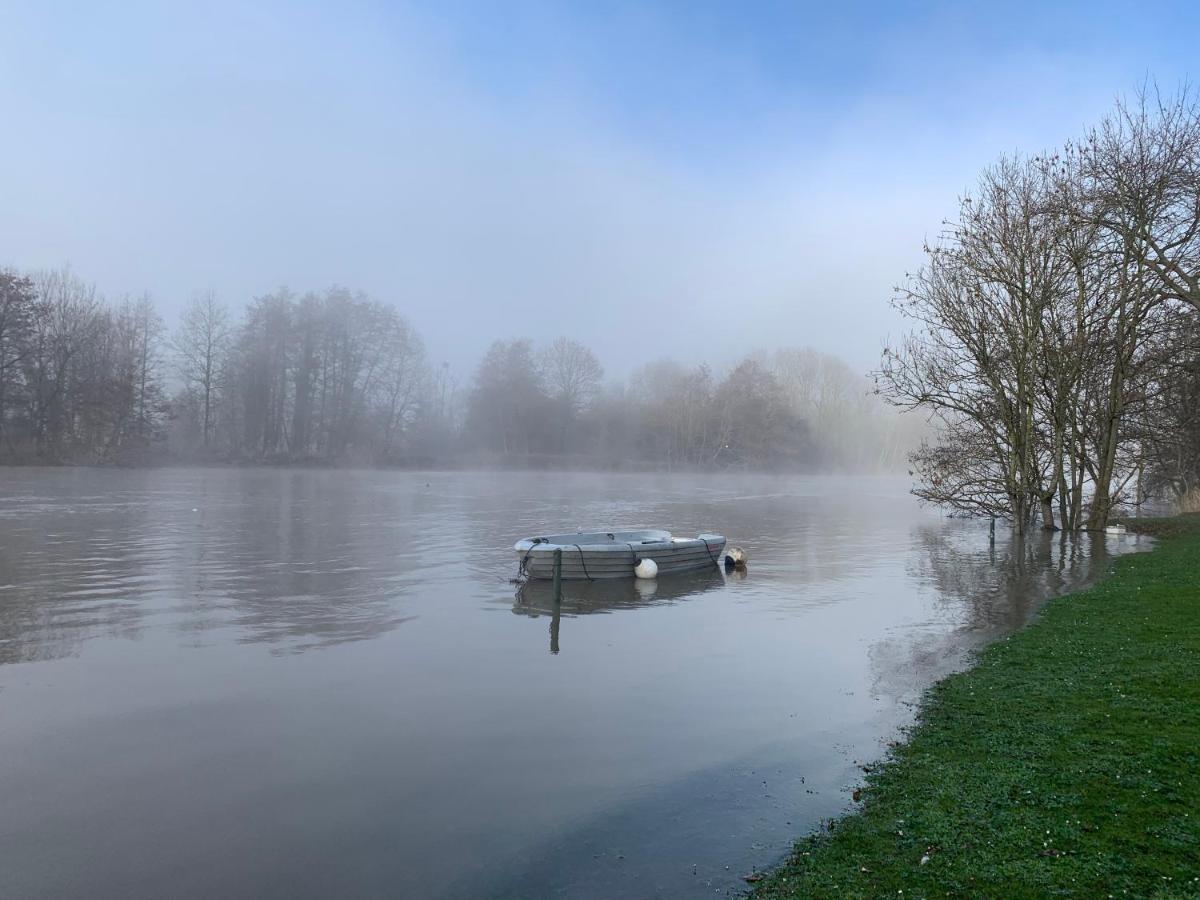 Gite De Charme Bord De Meuse Namur Bagian luar foto