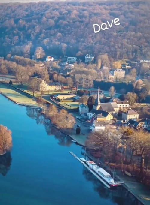 Gite De Charme Bord De Meuse Namur Bagian luar foto