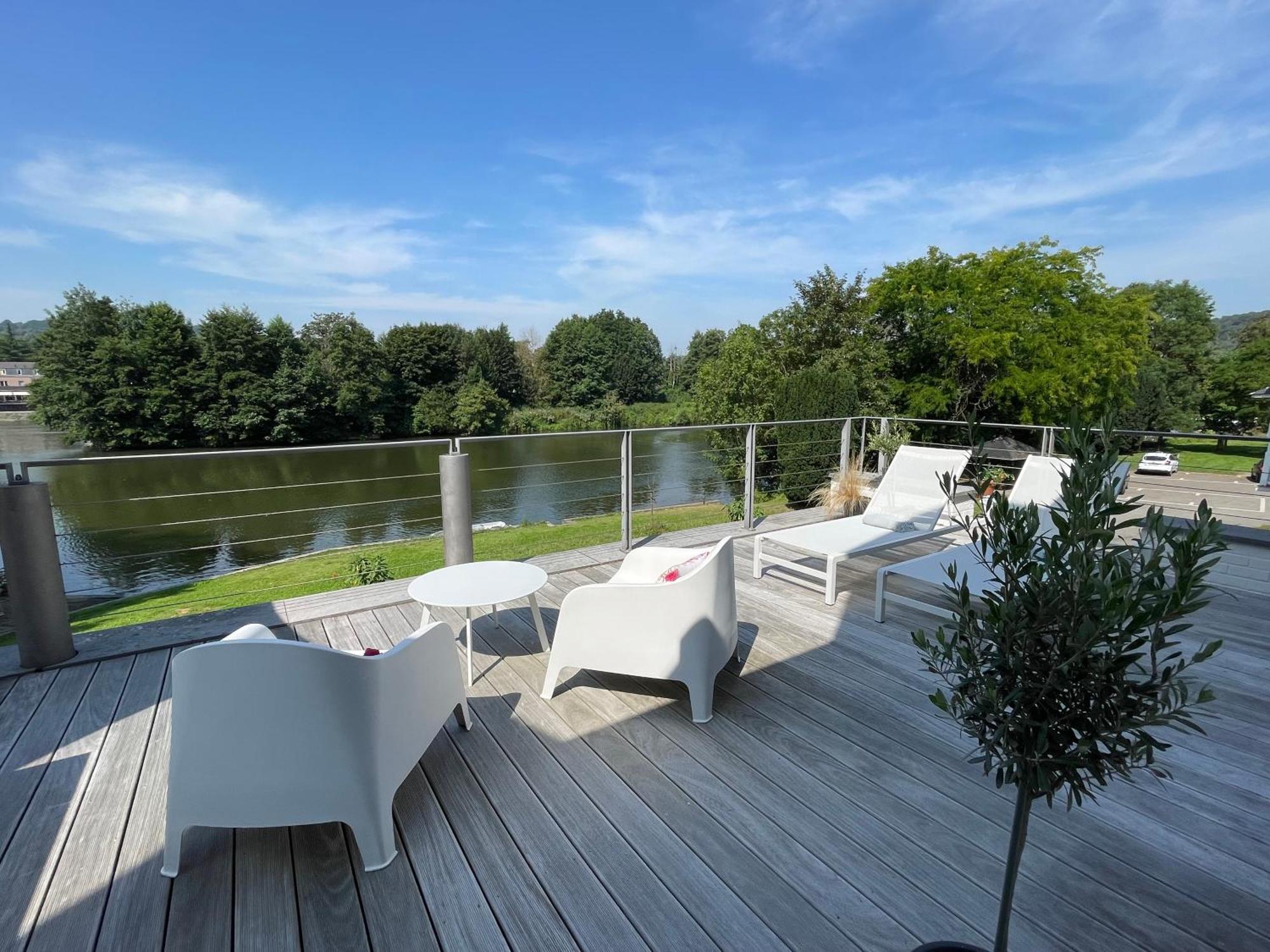 Gite De Charme Bord De Meuse Namur Bagian luar foto