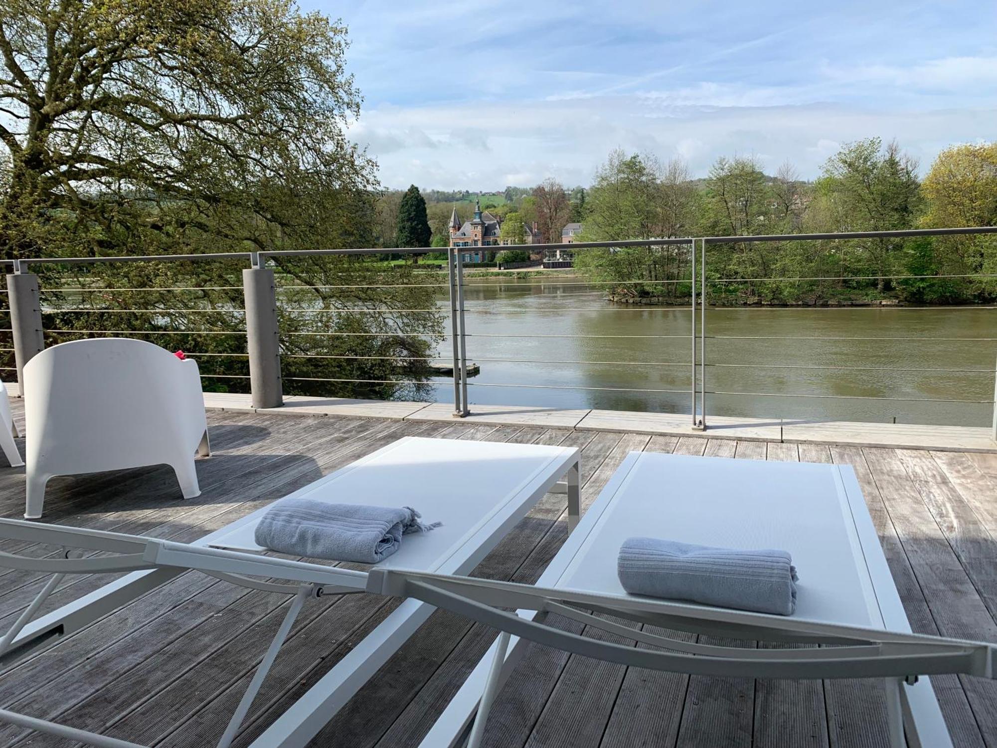 Gite De Charme Bord De Meuse Namur Bagian luar foto